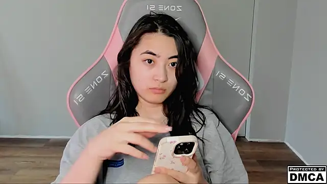 Snapshot of MeilideQian1 chatting on February 2026 07:45:02 AM MeilideQian1 online show from February 2026 07:45:02 AM