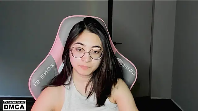 Snapshot of MeilideQian1 chatting on February 2026 04:57:01 AM MeilideQian1 online show from February 2026 04:57:01 AM