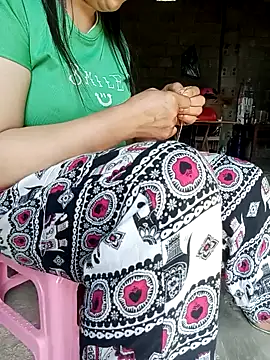 jienrrr online show from April 2026 02:17:02 AM