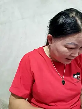 yoowwmr online show from November 2025 12:53:02 AM