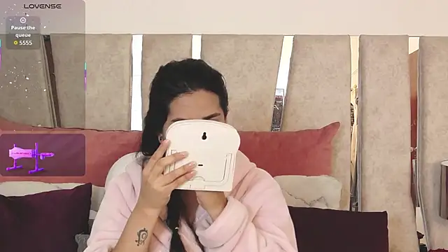 CamiJone online show from September 2025 11:15:02 PM