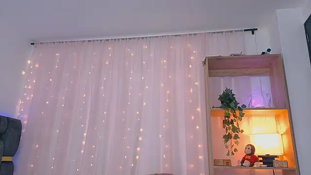 anitaglow online show from September 2025 04:34:02 PM