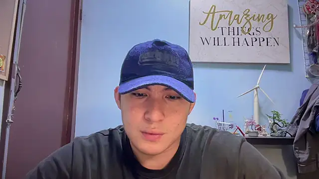 lovely jay online show from November 2025 08:01:01 PM