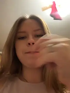 Tomyris yuki online show from February 2026 10:08:02 PM