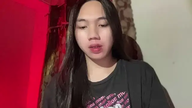 kat mire online show from October 2025 04:39:01 PM