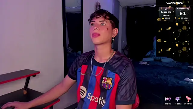 Jostin18 online show from September 2025 01:25:02 PM