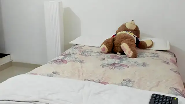 ADHARAMILLER  1111 online show from February 2026 11:30:02 PM