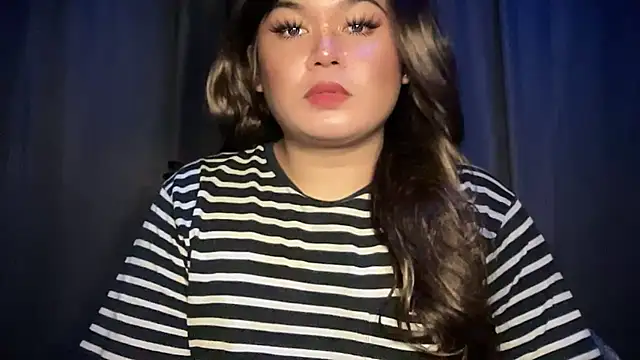 RedHead Thalia online show from September 2025 05:23:01 PM