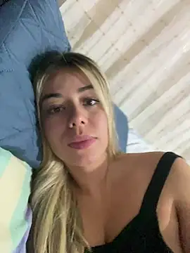 Snapshot of brend_A333 chatting on February 2026 08:34:02 PM brend A333 online show from February 2026 08:34:02 PM