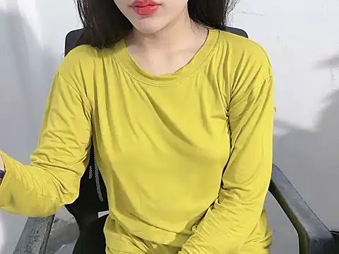 Snapshot of Bino119 chatting on September 2025 04:18:01 PM Bino119 online show from September 2025 04:18:01 PM