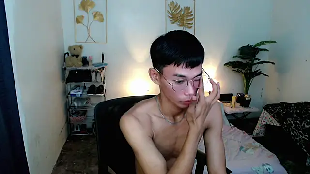 Snapshot of naughty_rence chatting on October 2025 06:54:01 AM naughty rence online show from October 2025 06:54:01 AM