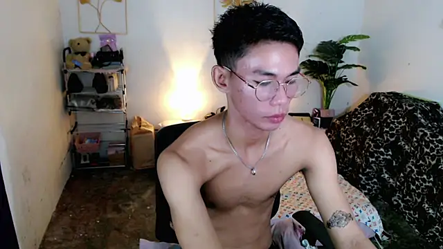 Snapshot of naughty_rence chatting on November 2025 05:38:01 AM naughty rence online show from November 2025 05:38:01 AM