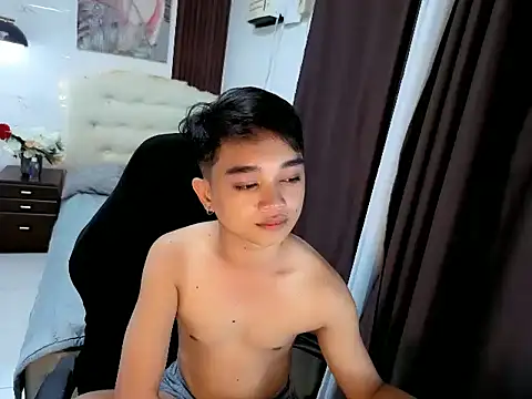 Snapshot of sexysam14 chatting on October 2025 03:21:02 AM sexysam14 online show from October 2025 03:21:02 AM