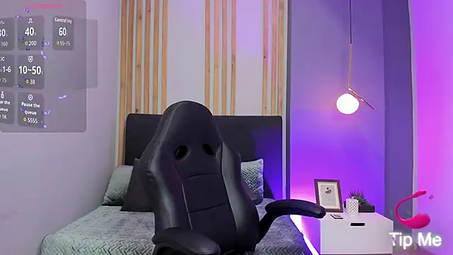 ivy collins  online show from October 2025 09:02:01 PM