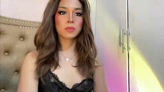 Snapshot of solana_imani chatting on November 2025 06:17:01 PM solana imani online show from November 2025 06:17:01 PM