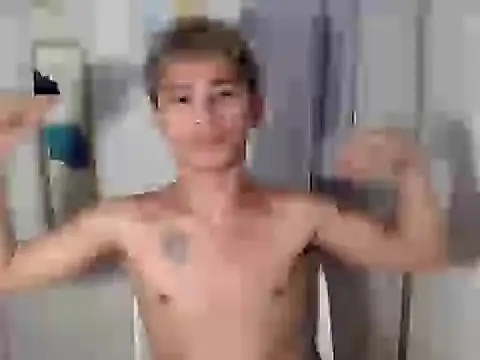 Snapshot of asianhardcock25 chatting on April 2026 10:37:02 PM asianhardcock25 online show from April 2026 10:37:02 PM