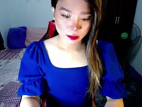 Urassiansweetcummer online show from October 2025 02:22:02 AM