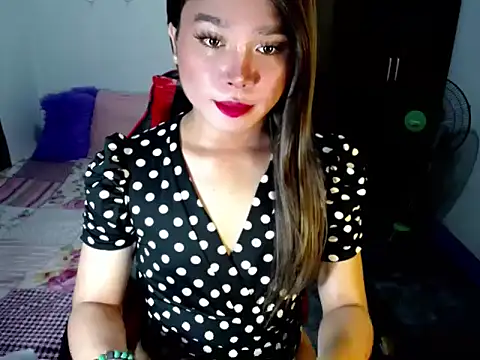 Urassiansweetcummer online show from October 2025 01:42:01 AM