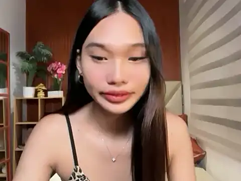 Snapshot of universal_slutt chatting on July 2026 11:18:01 PM universal slutt online show from July 2026 11:18:01 PM