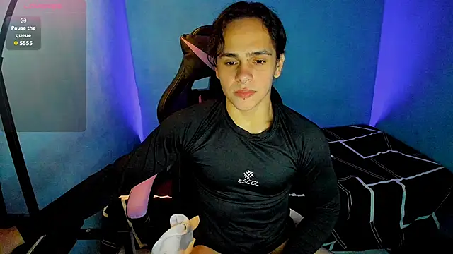 Maximiliano scoott   online show from September 2025 07:14:02 PM