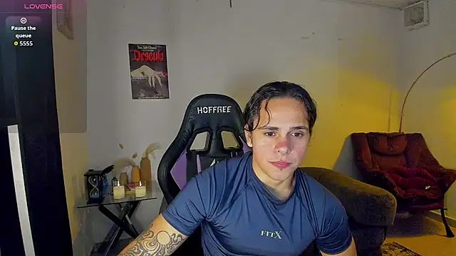 Maximiliano scoott   online show from February 2026 11:11:02 PM