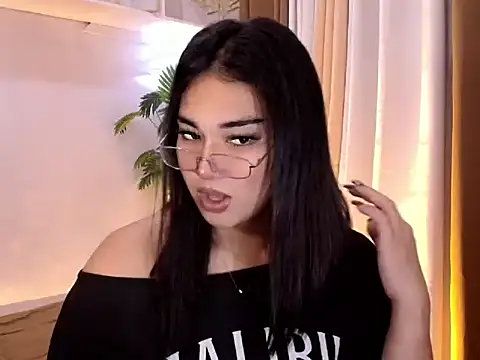 magnificent kitana online show from May 2026 09:42:02 PM