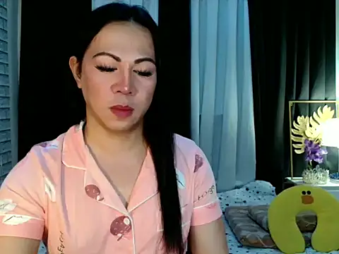  Carmilla online show from January 2026 01:13:02 PM