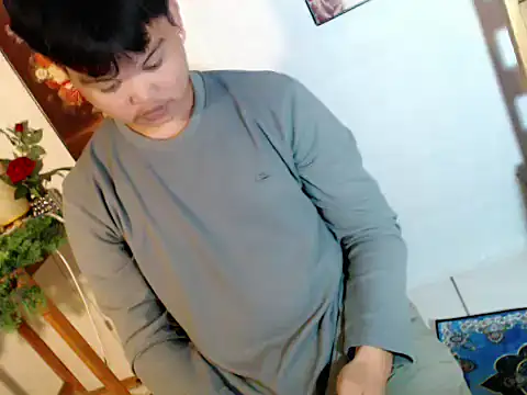 Reynelcock online show from July 2026 05:11:01 AM