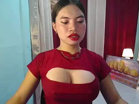 Snapshot of lover_girl143 chatting on February 2026 05:06:02 PM lover girl143 online show from February 2026 05:06:02 PM