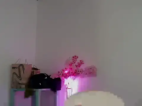 Maxine Sucks online show from December 2025 05:17:02 AM