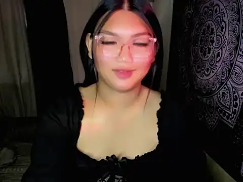 Lou heart online show from June 2026 10:45:02 PM