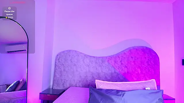 Snapshot of wensheng_ chatting on November 2025 07:14:02 PM wensheng online show from November 2025 07:14:02 PM