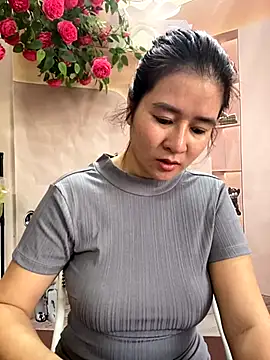 Bollozzy 89 online show from November 2025 04:57:02 AM