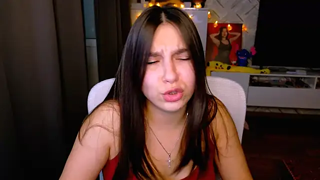 Arianna Grend online show from October 2025 02:43:02 PM