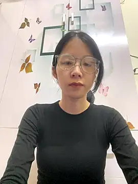 meomeo2k6 online show from November 2025 01:54:02 PM