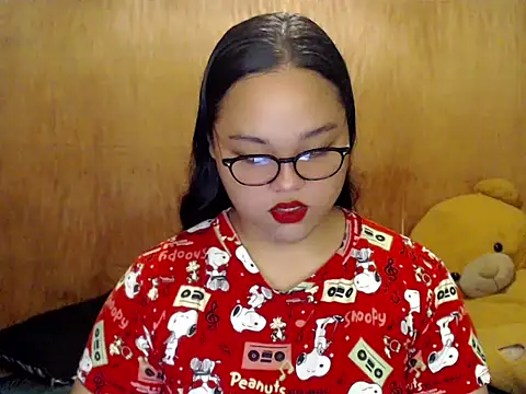  Lylia online show from November 2025 09:54:02 AM