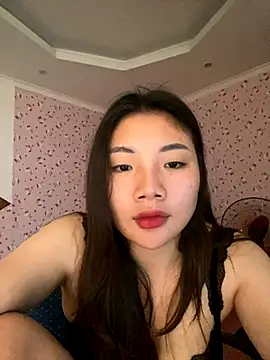 D2sweet online show from October 2025 05:38:01 AM