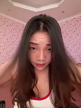 D2sweet online show from October 2025 04:34:01 AM