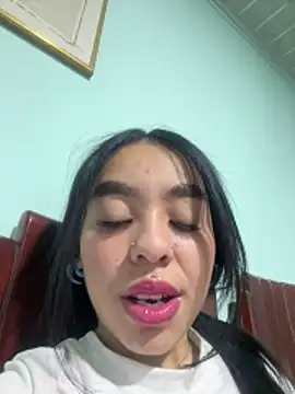 Xiiki online show from May 2026 02:06:01 AM