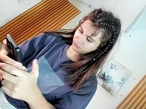 Ts morena online show from November 2025 04:09:01 PM