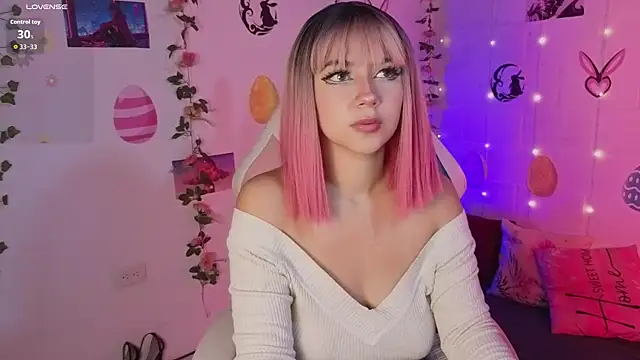 Snapshot of hinnata_lovely chatting on May 2026 12:56:02 PM hinnata lovely online show from May 2026 12:56:02 PM