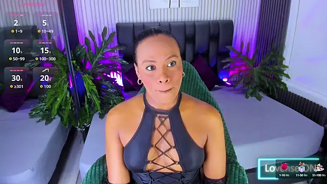 AriebonyBrooke online show from October 2025 11:41:02 AM