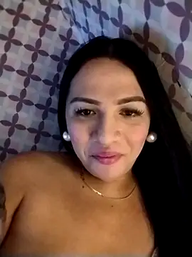 enoria1992 online show from November 2025 09:31:02 AM