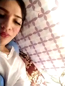 enoria1992 online show from April 2026 02:51:02 AM