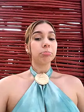 Nikii   online show from November 2025 08:09:01 PM