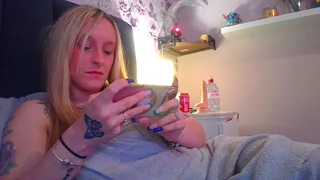 LucyRoseMae online show from May 2026 05:43:01 PM
