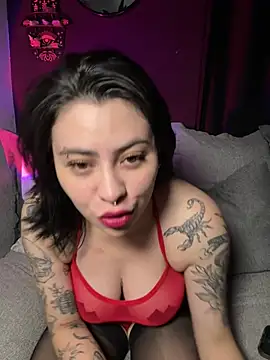 Draculona-666 online show from March 2026 04:06:01 AM