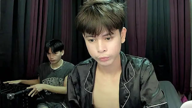 Snapshot of hotfreshdior chatting on November 2025 04:44:01 PM hotfreshdior online show from November 2025 04:44:01 PM