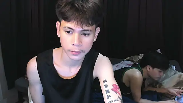 Snapshot of hotfreshdior chatting on February 2026 04:06:01 PM hotfreshdior online show from February 2026 04:06:01 PM