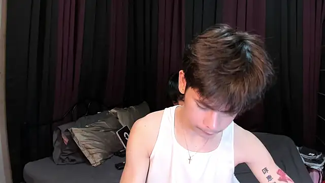 Snapshot of hotfreshdior chatting on March 2026 02:33:01 PM hotfreshdior online show from March 2026 02:33:01 PM